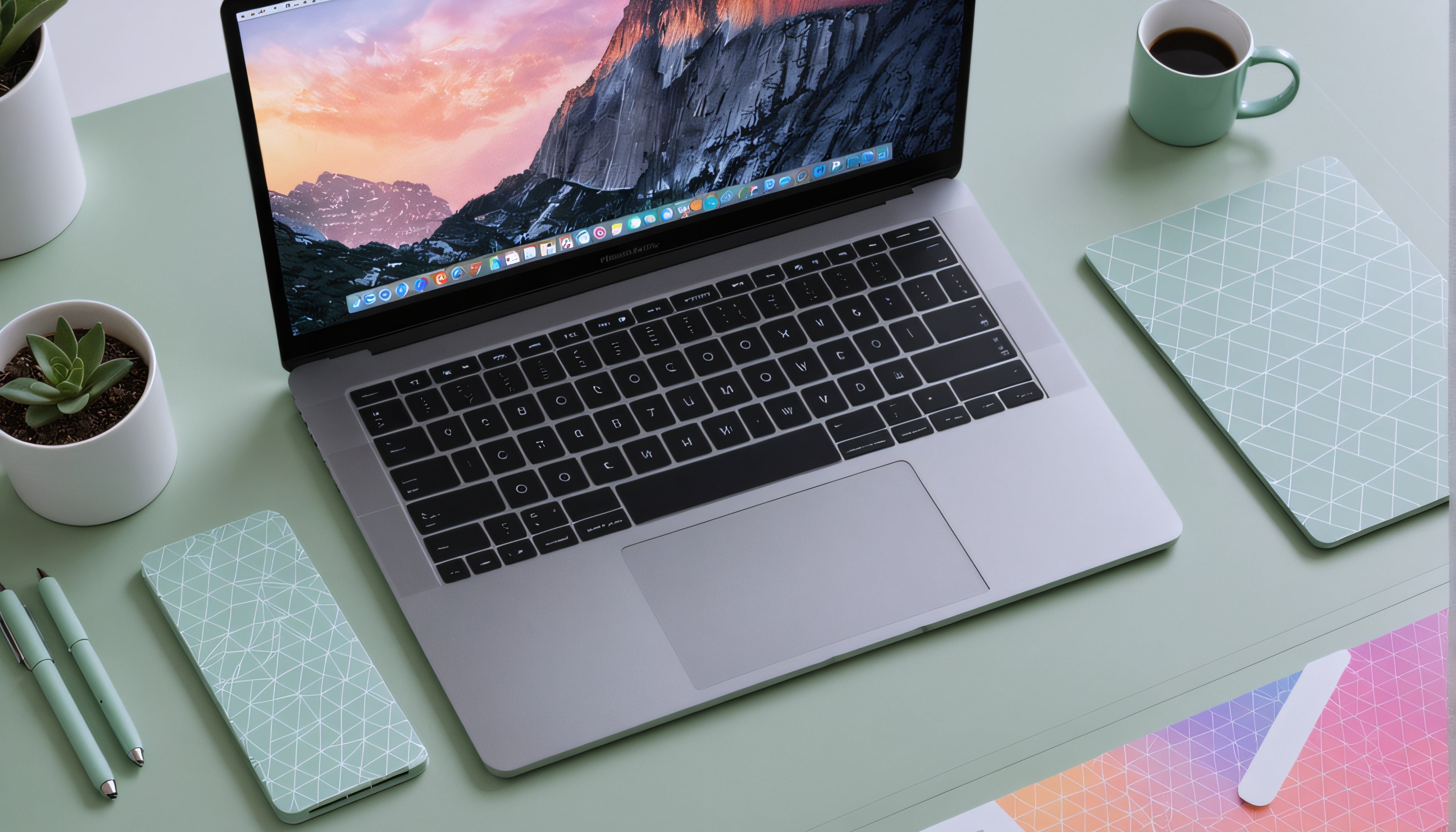 Desktop File Icons: I Customized 200+ Folders (Here's What Works)